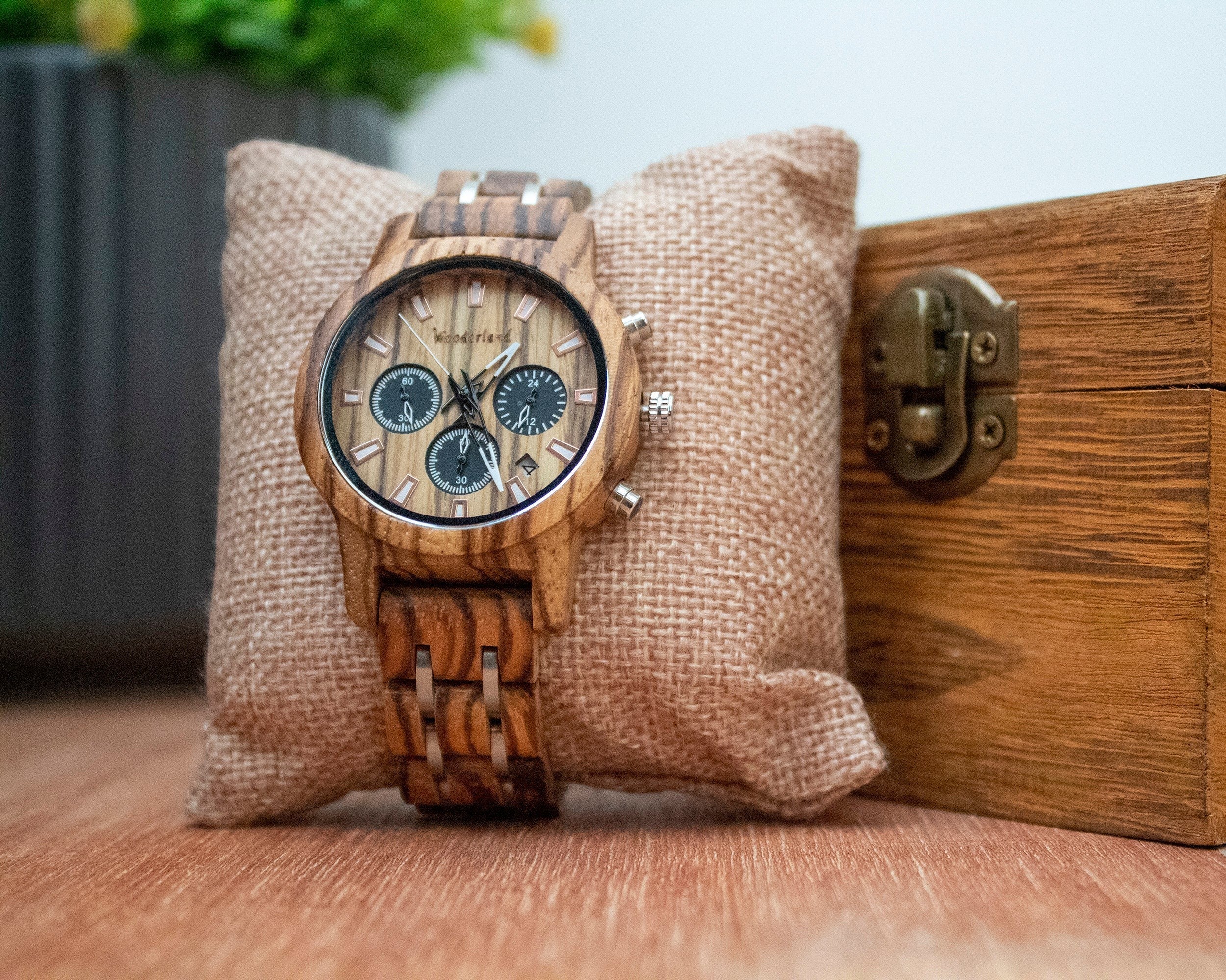Elevate your style with the Krypton wooden watch - an eco-friendly timepiece made with real wood, featuring a comfortable fit and a brushed silver buckle. The natural wood design adds a unique touch to your everyday wear, and each watch comes in a beautiful box, making it the perfect gift or addition to your collection. Shop now!