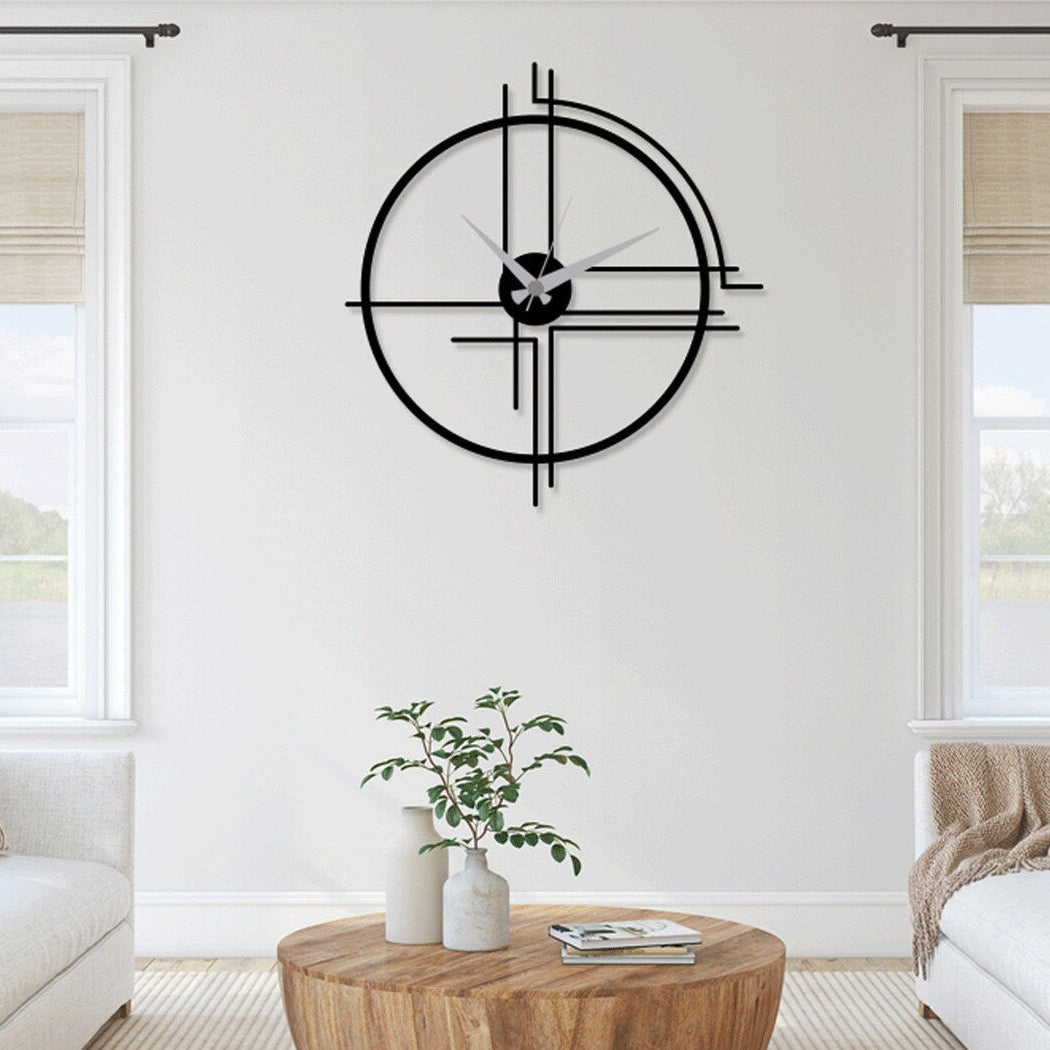 Minimal Wooden Wall Clock - Semi Cy