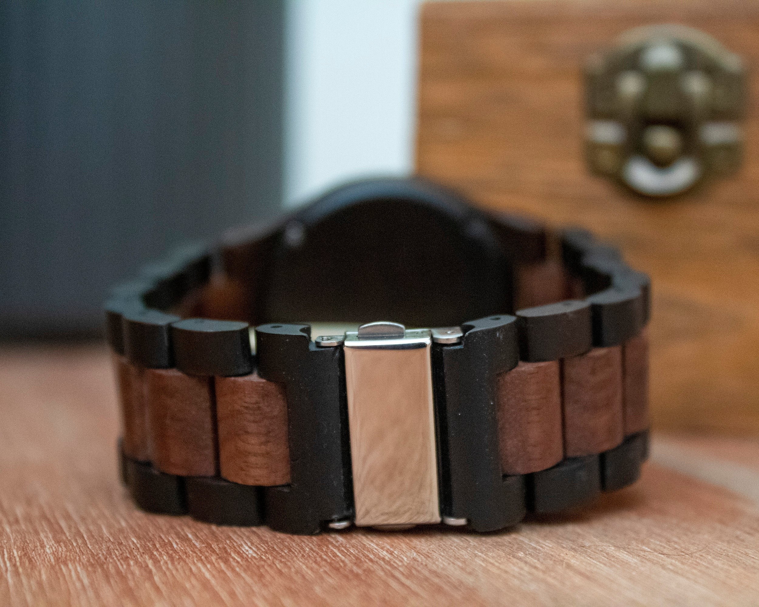 Wooderland Venus wooden watch featuring a two-tone bamboo and walnut link strap with a brushed silver buckle
