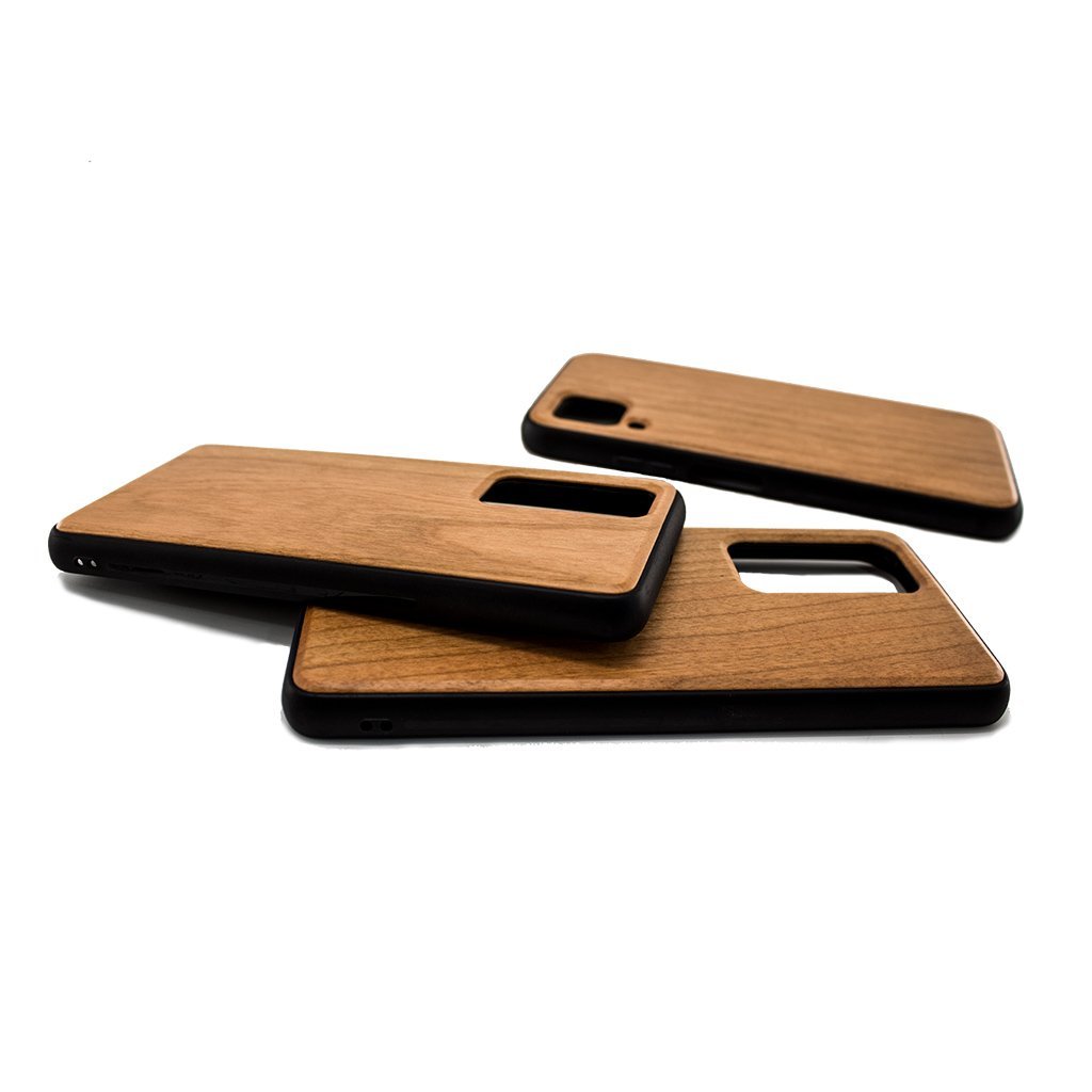 Protect your Huawei P40/P40 Lite/P40 Pro Wooden Case with our premium wooden phone case. Our cases are made from real wood and high-quality materials, providing first-class protection and a natural feel. The unique wood grain and color of each case makes it truly one-of-a-kind. The polycarbonate bumper provides maximum impact resistance, while the ultra-thin and lightweight design ensures a sleek and stylish look. With built-in buttons for volume and snap-on application, it's easy to install and use.