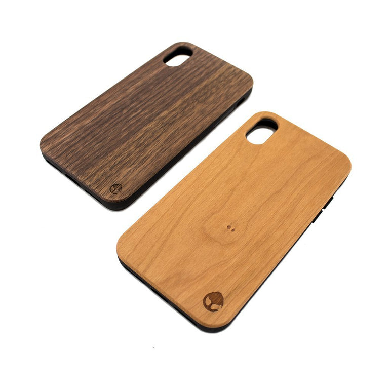 Protect your iPhone XS Max with our premium wooden phone case. Our cases are made from real wood and high-quality materials, providing first-class protection and a natural feel. The unique wood grain and color of each case makes it truly one-of-a-kind. The polycarbonate bumper provides maximum impact resistance, while the ultra-thin and lightweight design ensures a sleek and stylish look. With built-in buttons for volume and snap-on application.